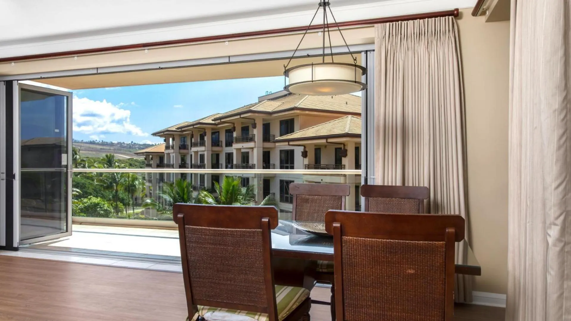 Kbm Resorts Spacious 3-Bedroom Honua Kai Collection Multi Unit Listing Same Floor Ocean Views 2 Free Rental Cars Hkh-52024 카아나팔리 미국